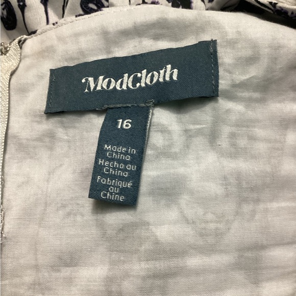 Modcloth Black and White Floral Dress - Picture 6 of 7